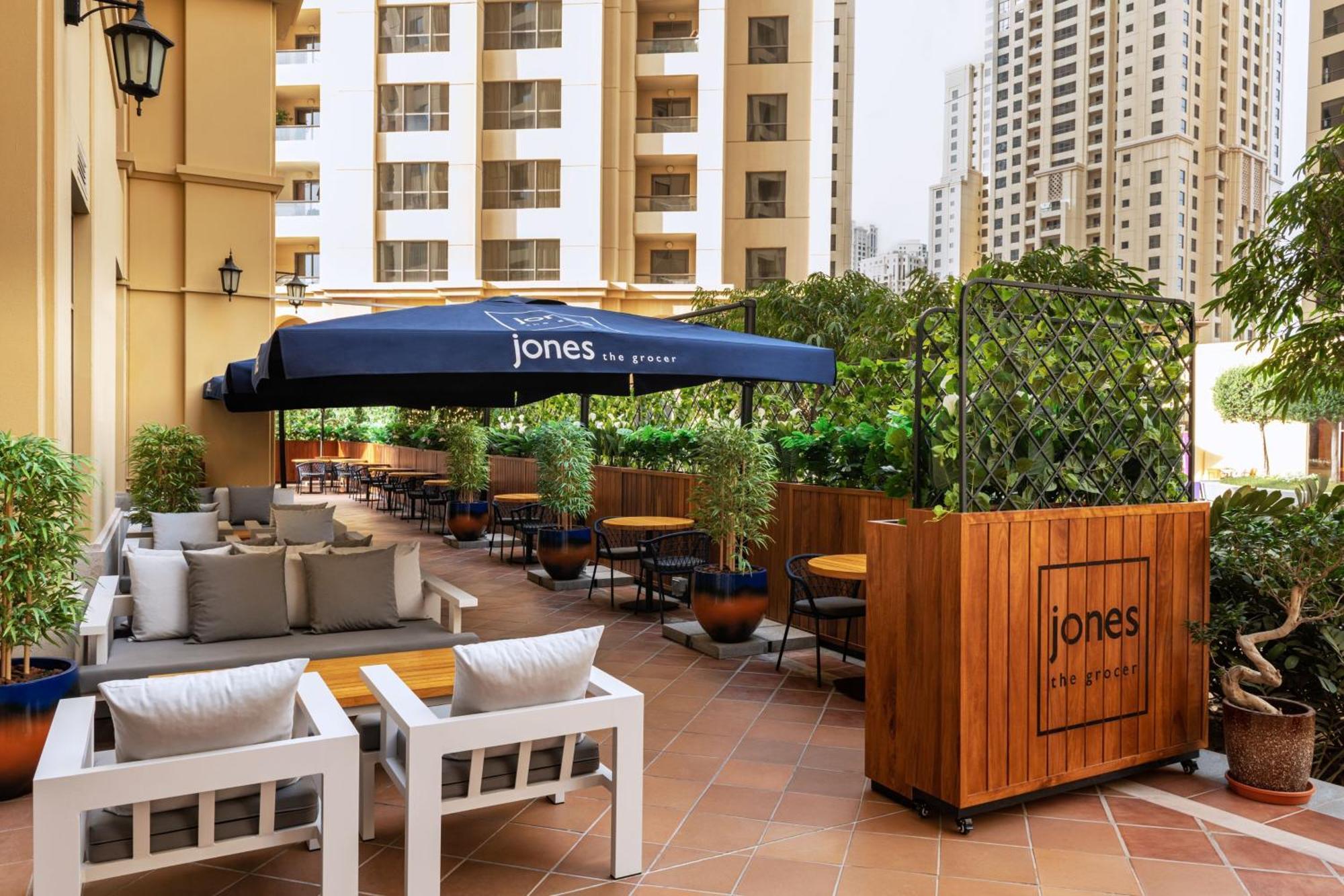 Delta By Marriott Jumeirah Beach, Готель Дубай